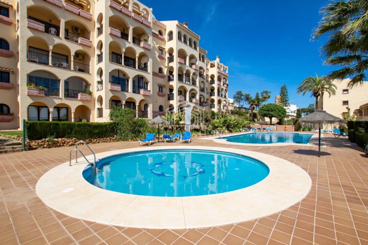 Апартаменты Panoramic Sea Views And Direct Access To The Beach From The Community In Torrenueva Малага Экстерьер фото